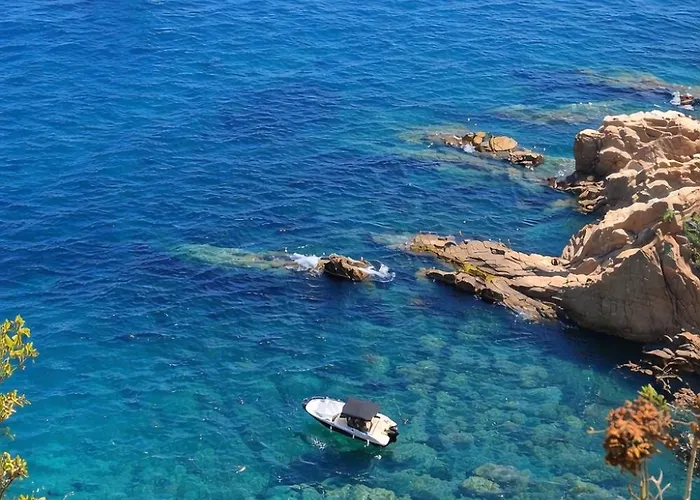 Апартаменты Cala Paradiso Тосса-де-Мар