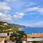 Cala Paradiso Apartament *